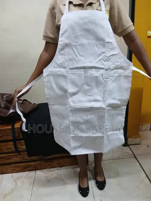 White Apron With One Front Pocket