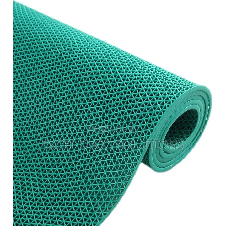 Flexible Anti-Slip PVC Mats – Strong, Drainage-Ready Easy to Install
