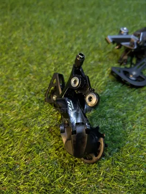 Shimano 105 R7000 Rear Derailleur