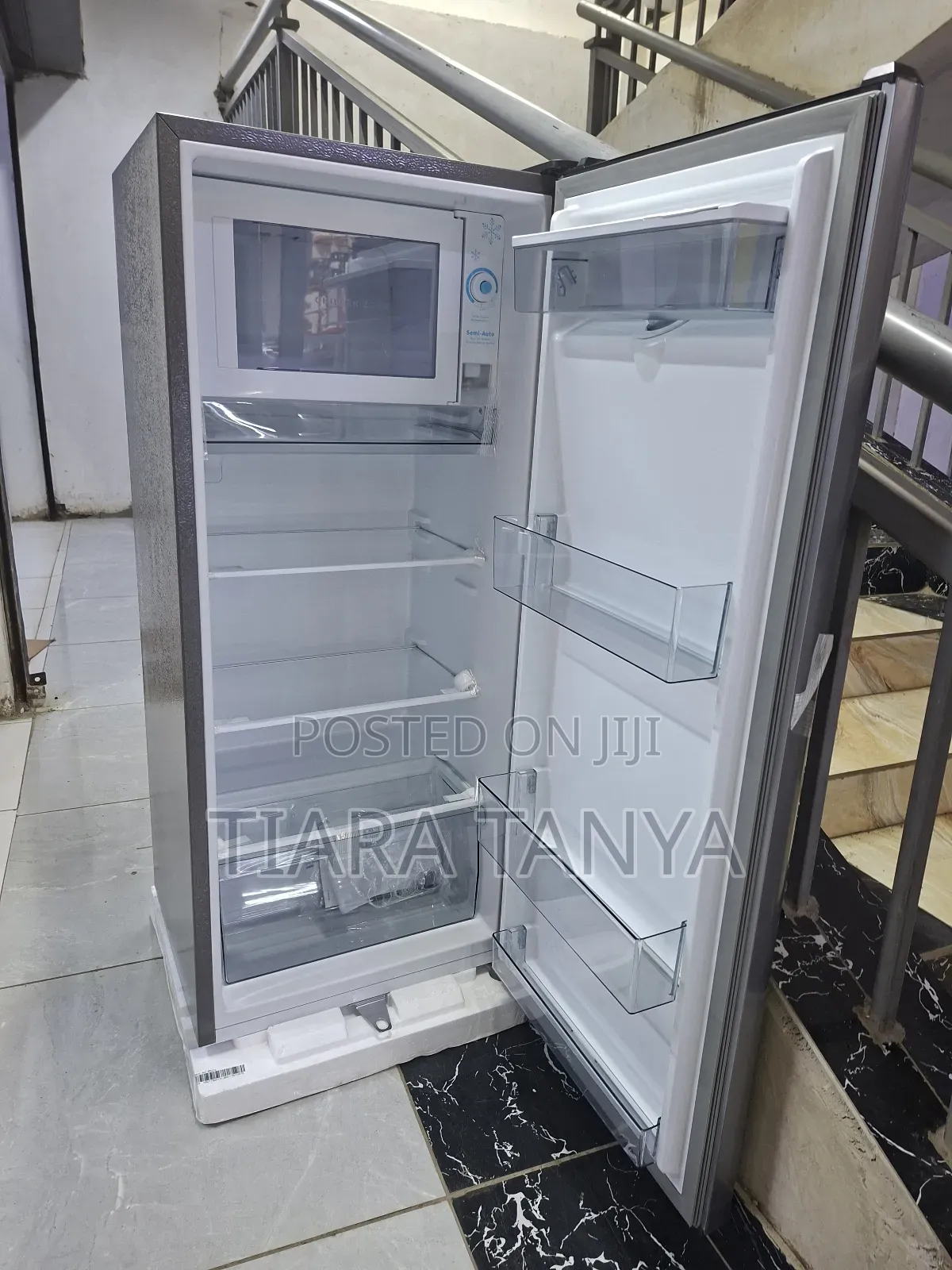Hisense 176 Litres With Water Dispenser Ref176dr