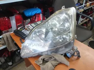 Toyota Crown 2005 Xenon Headlight