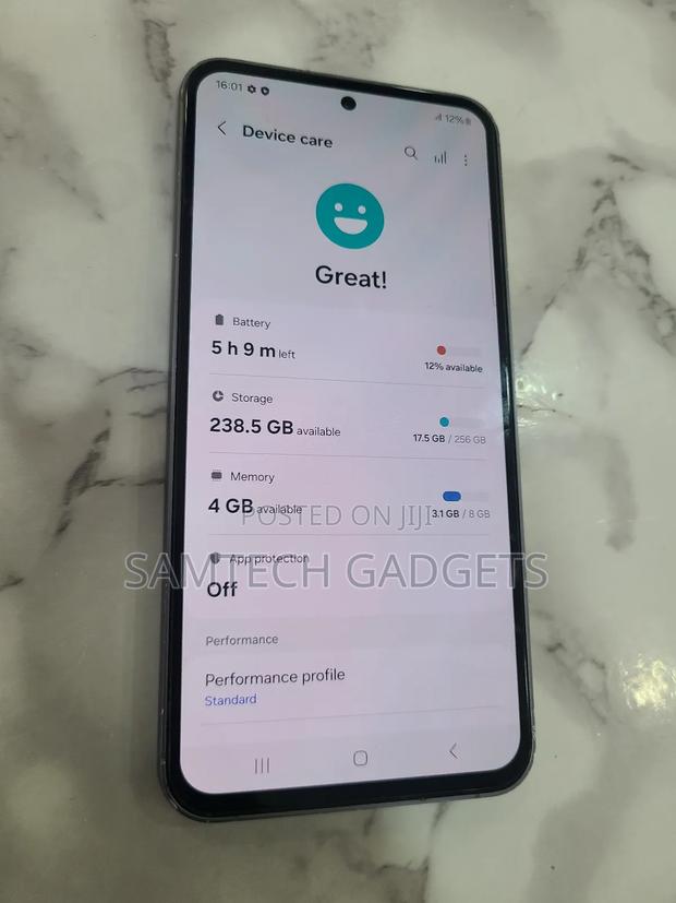 Samsung Galaxy S23 FE 256 GB Gray - thumbnail 2