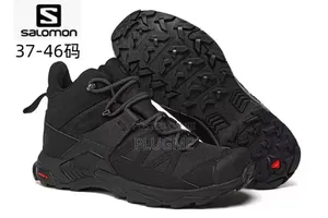 Salomon X Ultra 4 Mid GTX Hiking Trekking Boots