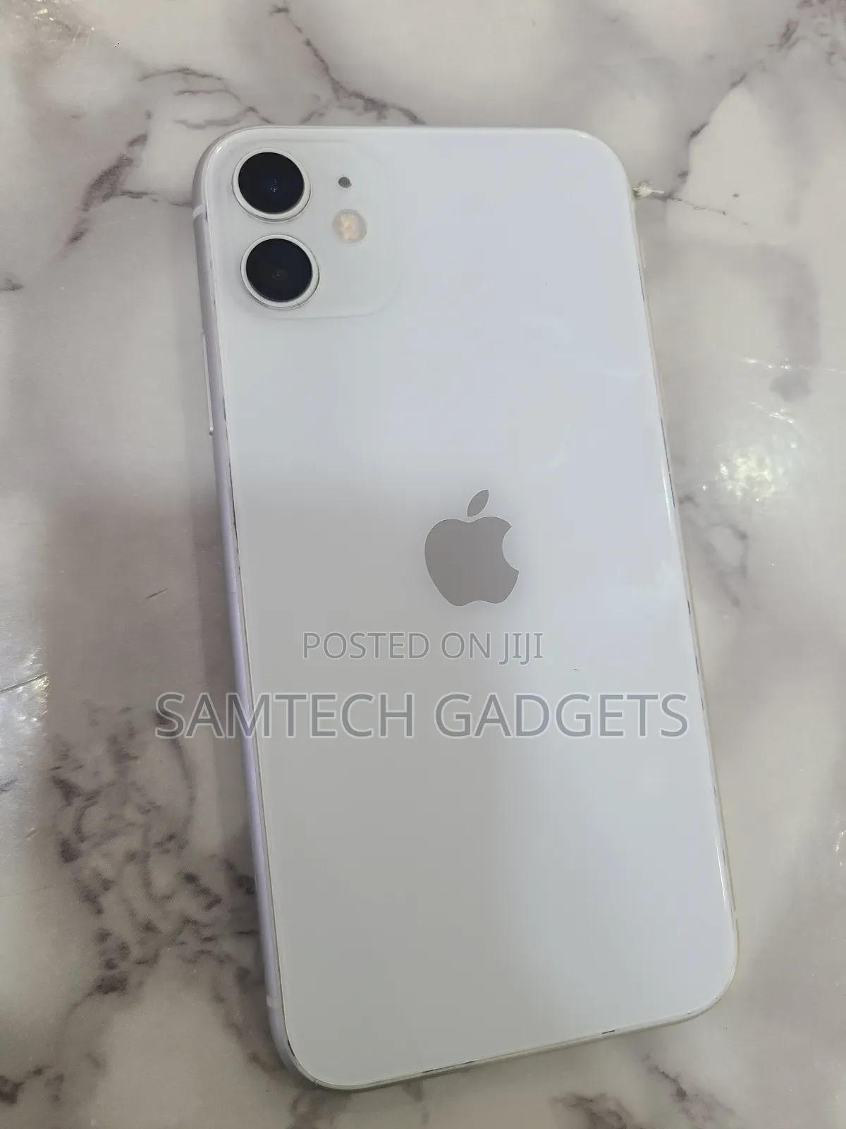 New Apple iPhone 11 128 GB White