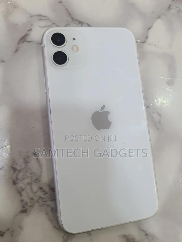 New Apple iPhone 11 128 GB White - thumbnail 4