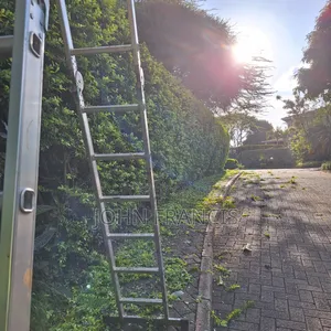 Brush Cutter for Hire , Comes With Multifunctional Heads