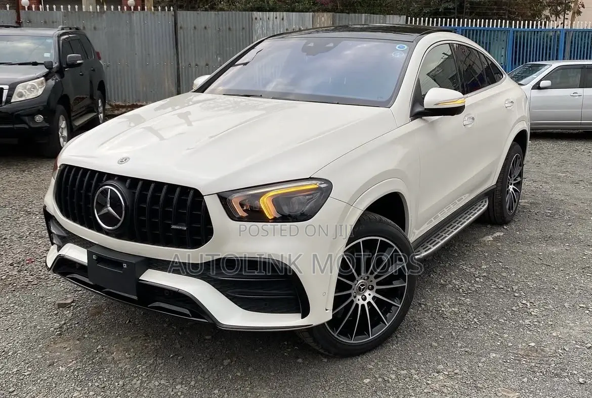 Mercedes-Benz GLE-Class GLE 400d 4MATIC 2020 White