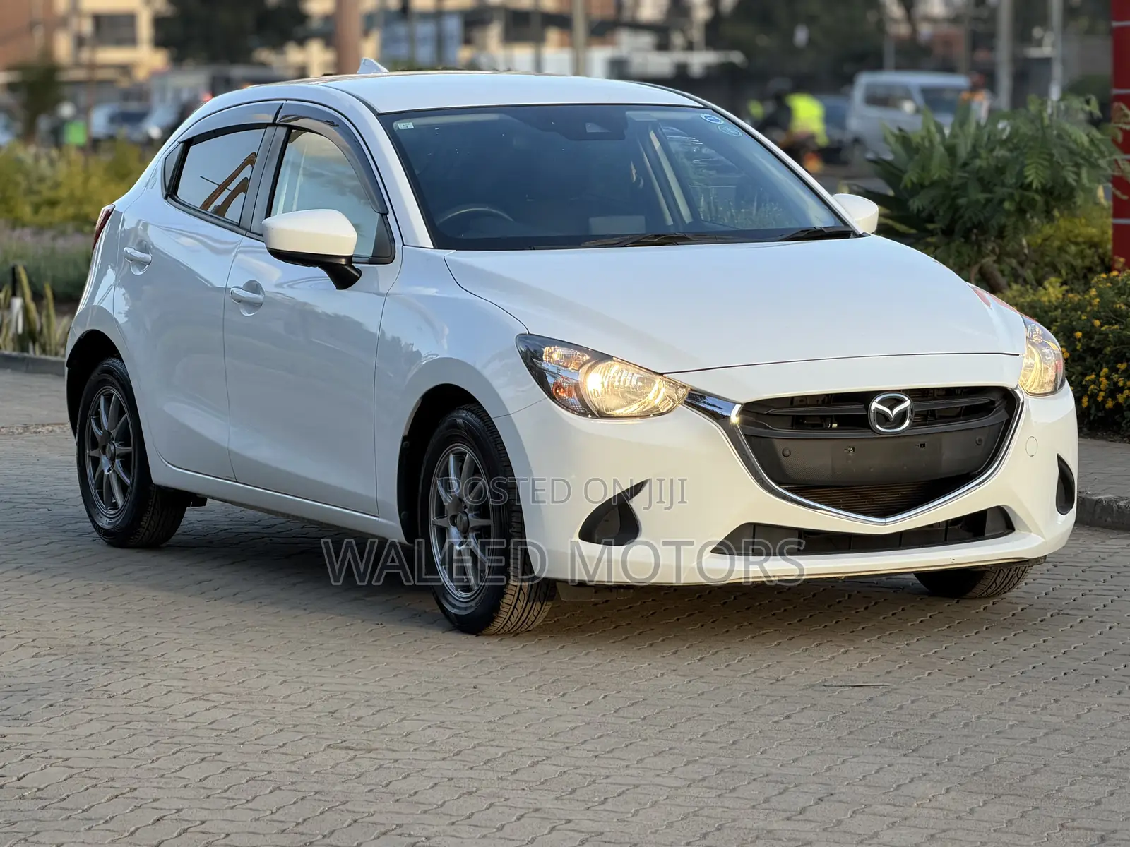Mazda Demio 2019 Pearl