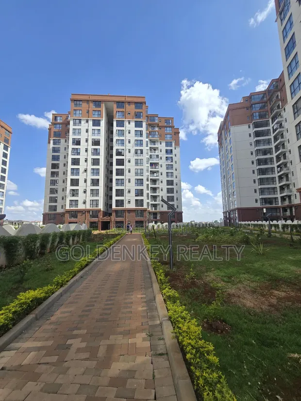 2bdrm Apartment in Gateway Mall Area for sale