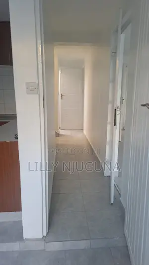 5bdrm Maisonette in Sector 2, Komarock for sale