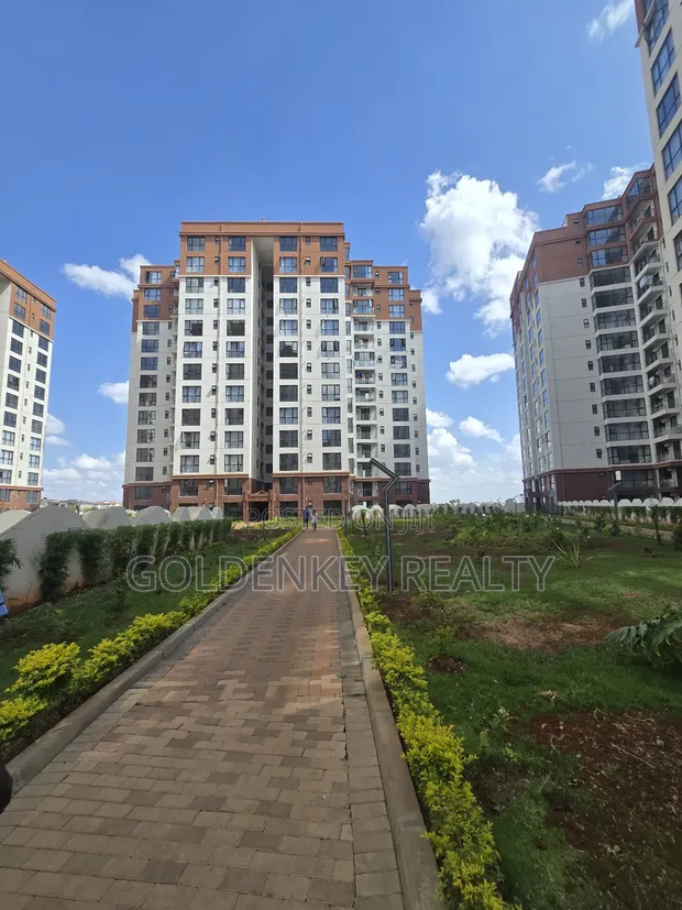 2bdrm Apartment in Gateway Mall Area for sale