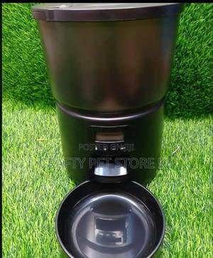 Automatic Pet Feeder - thumbnail 2