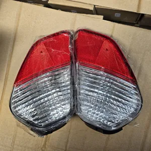 Reflector Mitsubishi Outlander 2016-