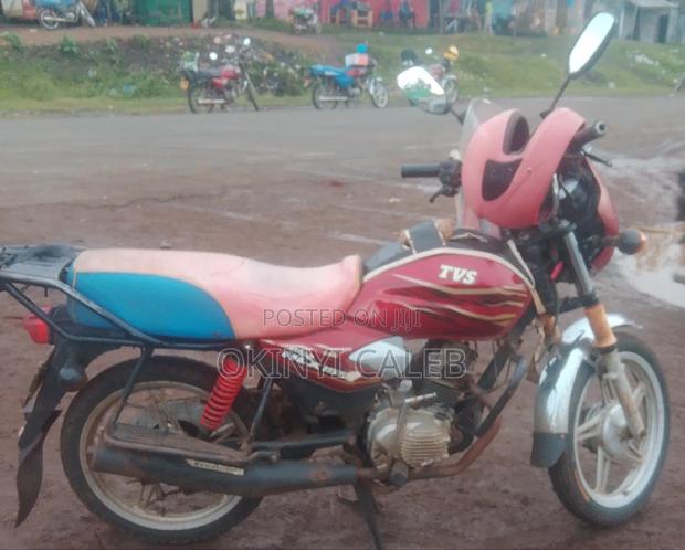 TVS HLX Plus ES 2020 Red - thumbnail 2