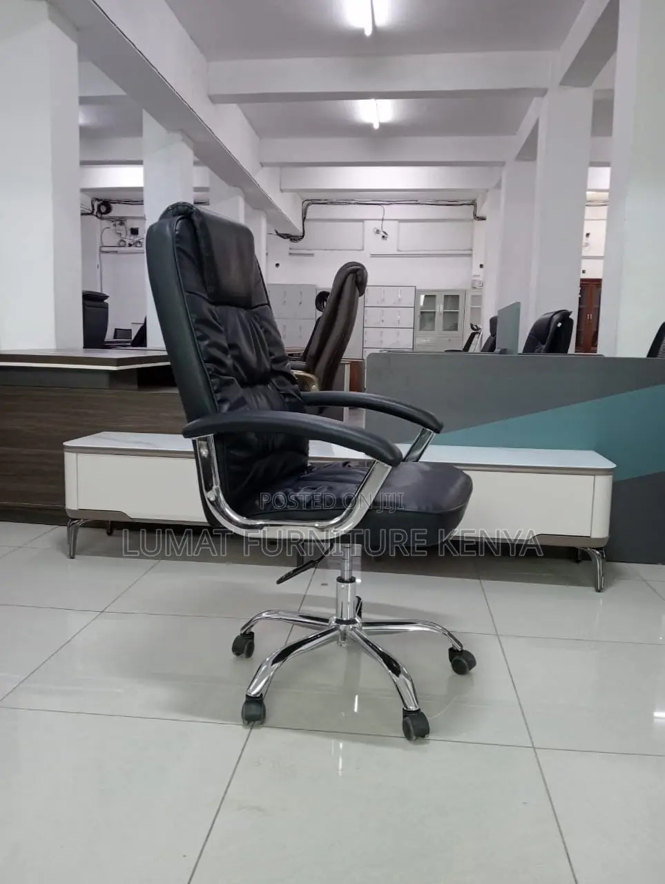 Executive Chair With Neck Support