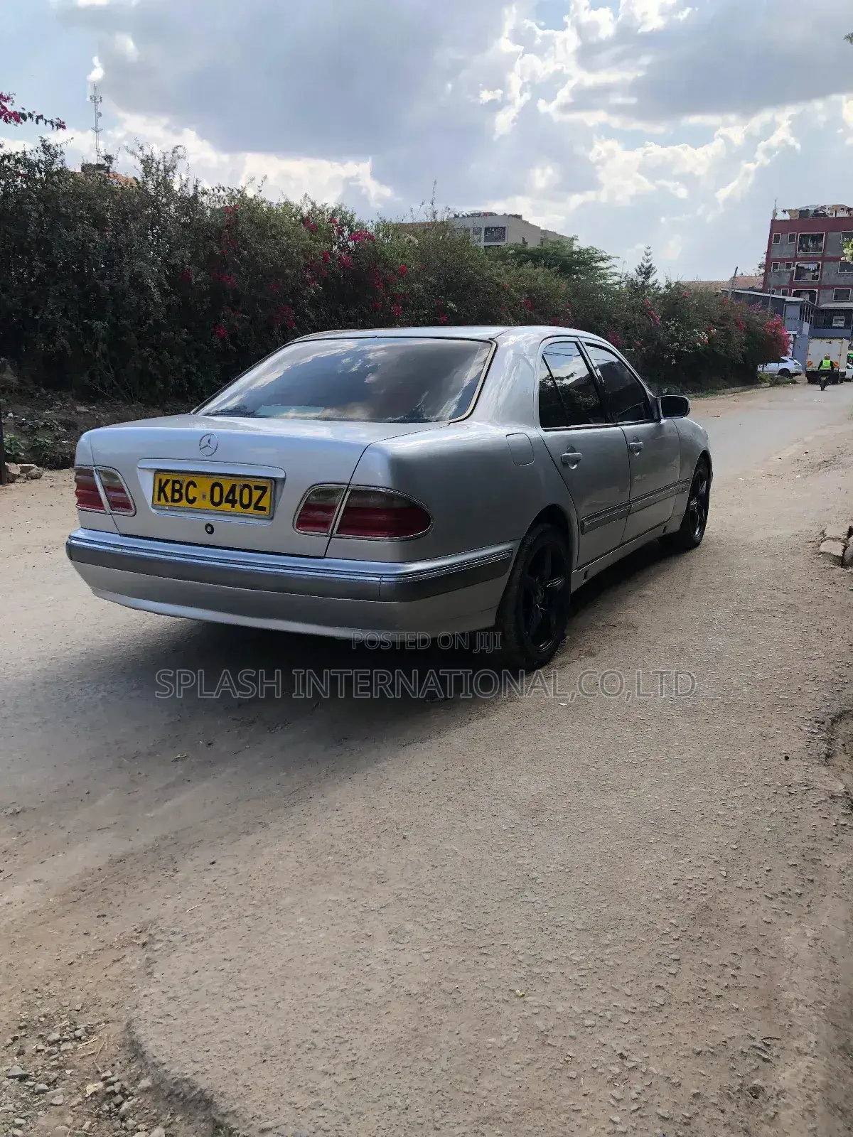 Mercedes-Benz E200 2001 Silver