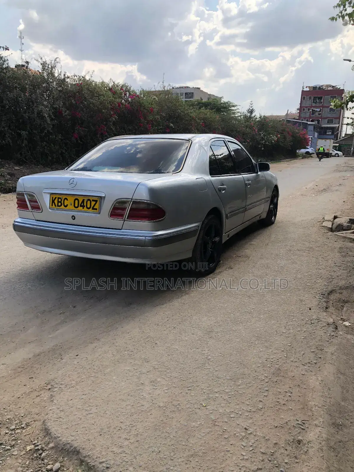 Mercedes-Benz E200 2001 Silver