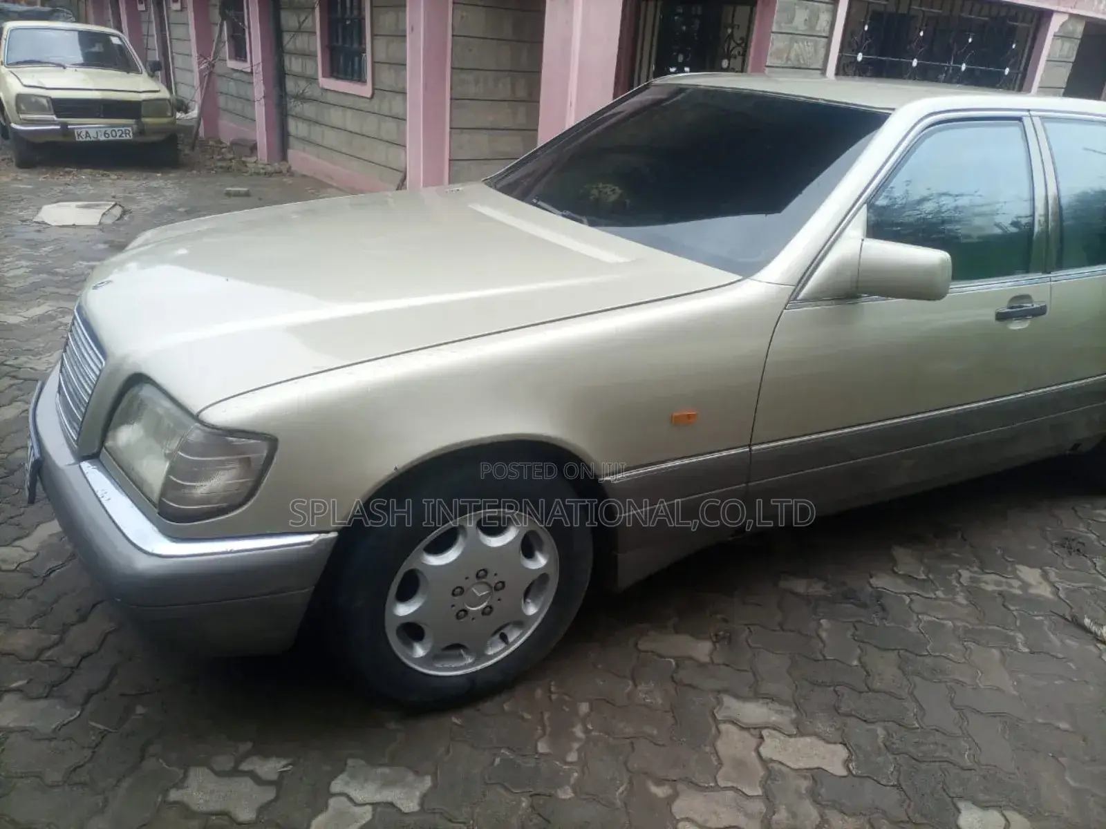Mercedes-Benz S-Class 1995 Gold