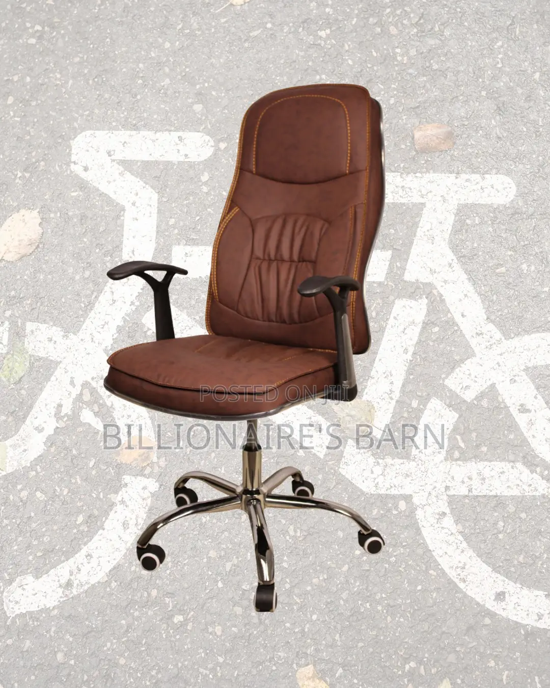Modern Armrests | Sleek Leather | Perfect for Home Office