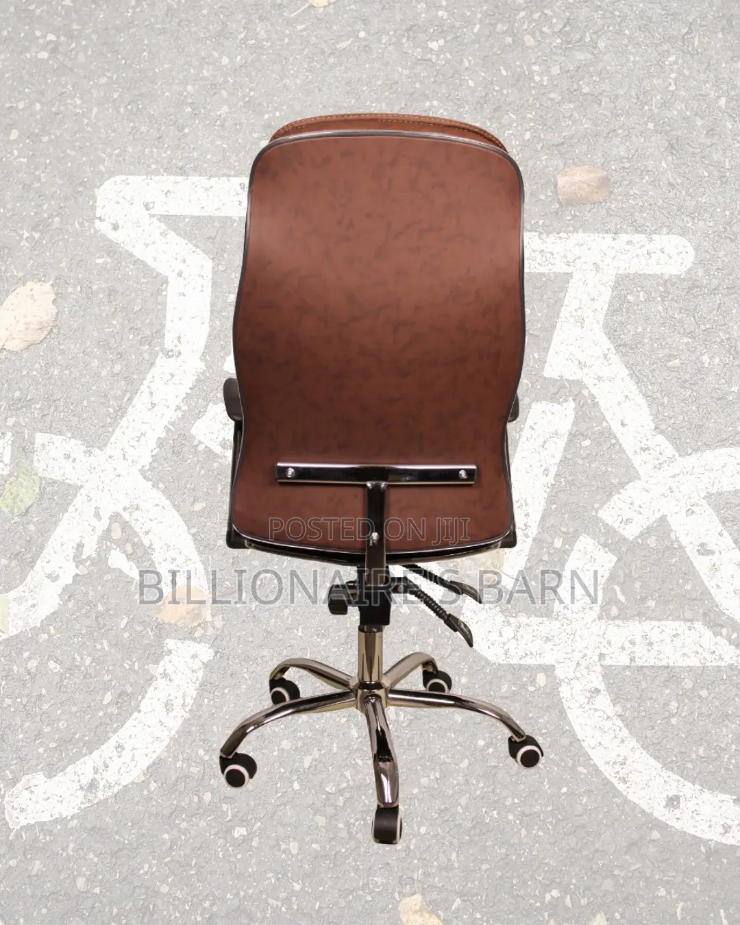 Modern Armrests | Sleek Leather | Perfect for Home Office