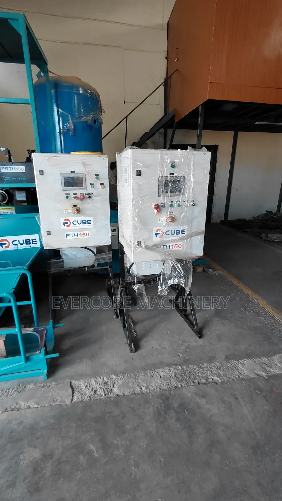 Electric Concete Tower Hoist/Crane/Lift With Rebar