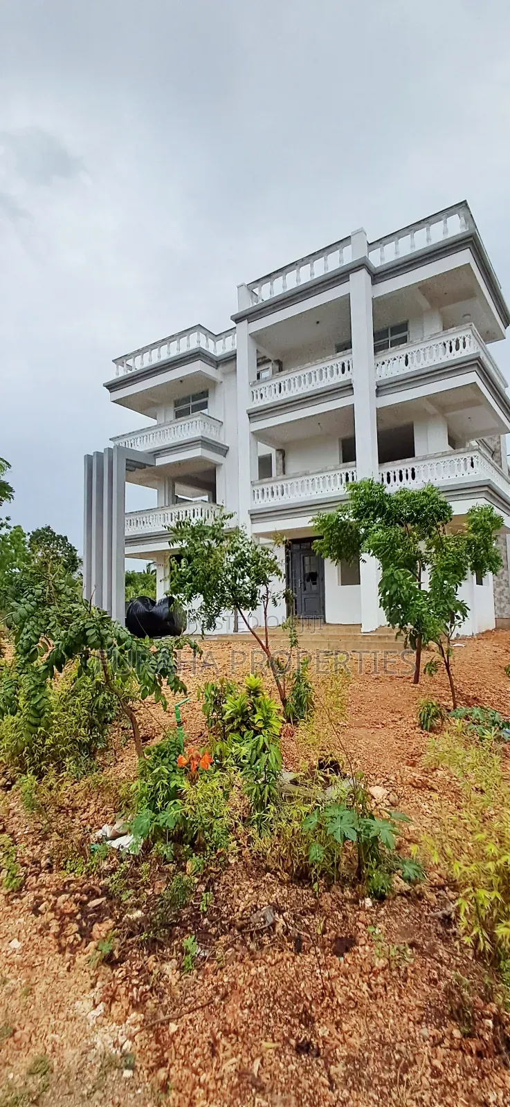 4bdrm Villa in Diani for sale