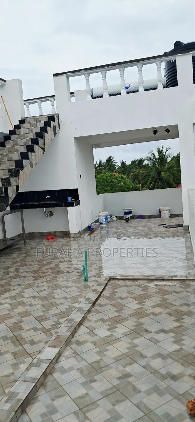 4bdrm Villa in Diani for sale - thumbnail 7