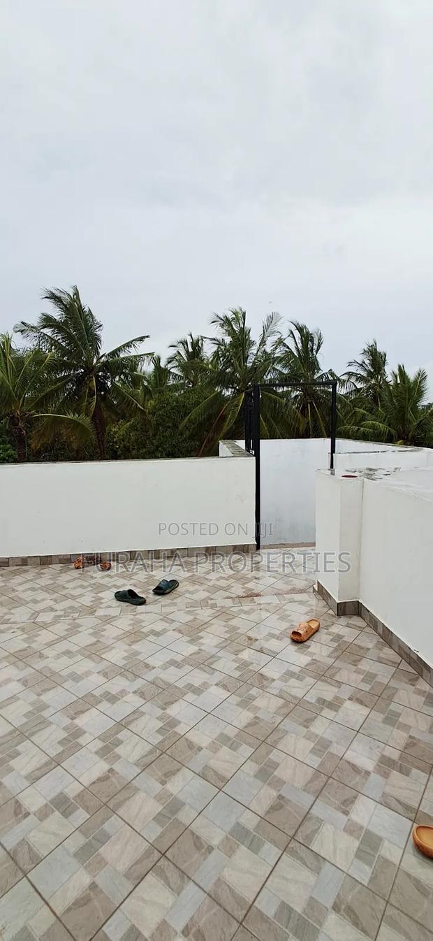 4bdrm Villa in Diani for sale - thumbnail 9