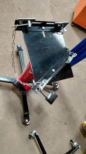 Heavy Duty Manual 0.6tonne Gearbox Jack Machine.