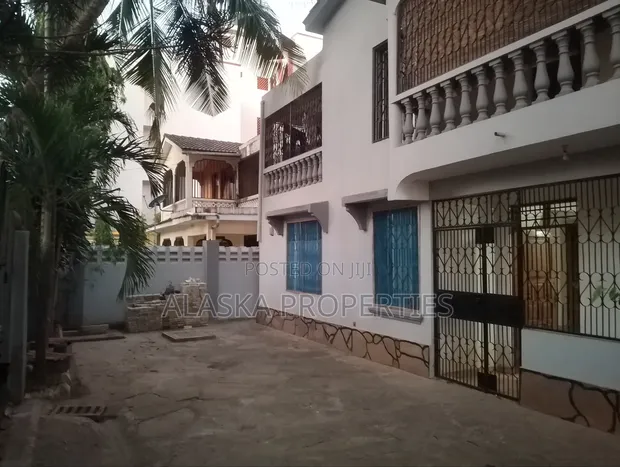 4bdrm House in Gichaga Estate, Nyali for sale
