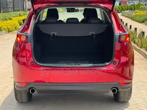 New Wine Red Mazda Cx-5(Chauffeured)