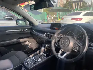 New Wine Red Mazda Cx-5(Chauffeured)