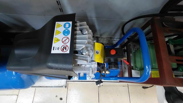 Usk 25litres Air Compressor Machine - thumbnail 2