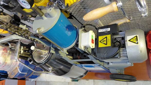 Milano Italia Single Bucket Milking Machine Electric.