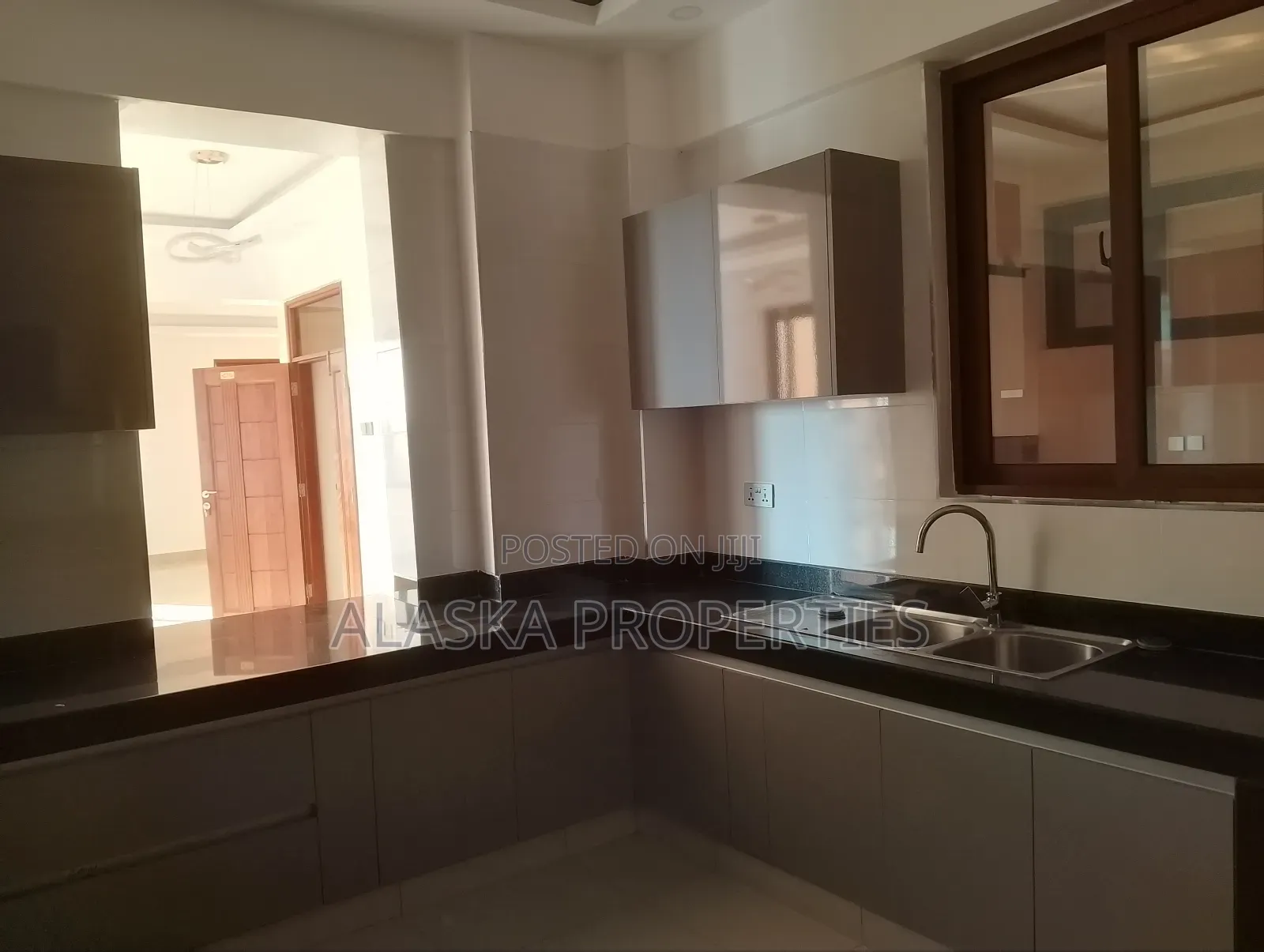 3bdrm Apartment in Nyali Estate for sale