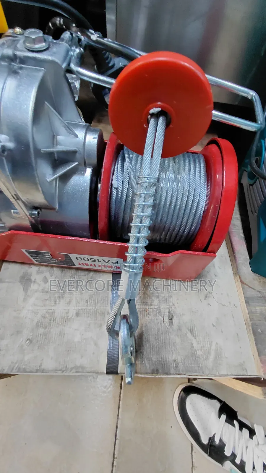 Heavu Duty Electric Hoist 1.5tonne Capacity Single Phase.