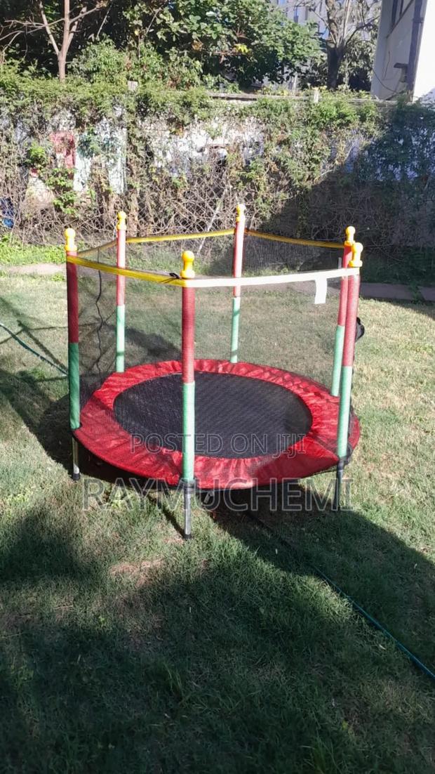 5ft Indoor Trampoline - thumbnail 3