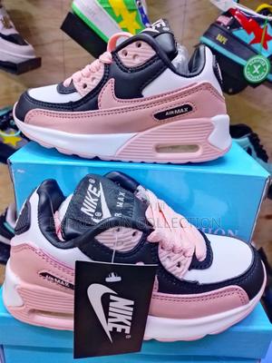 Kids Nike Sneakers - thumbnail 2