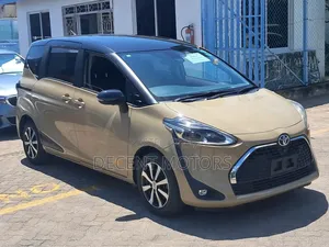 Toyota Sienta 1.5 FWD (6-seater) 2019 Beige