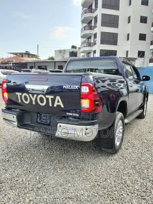 Toyota Hilux Revo Double Cab Deisel 2.4 RWD 2021