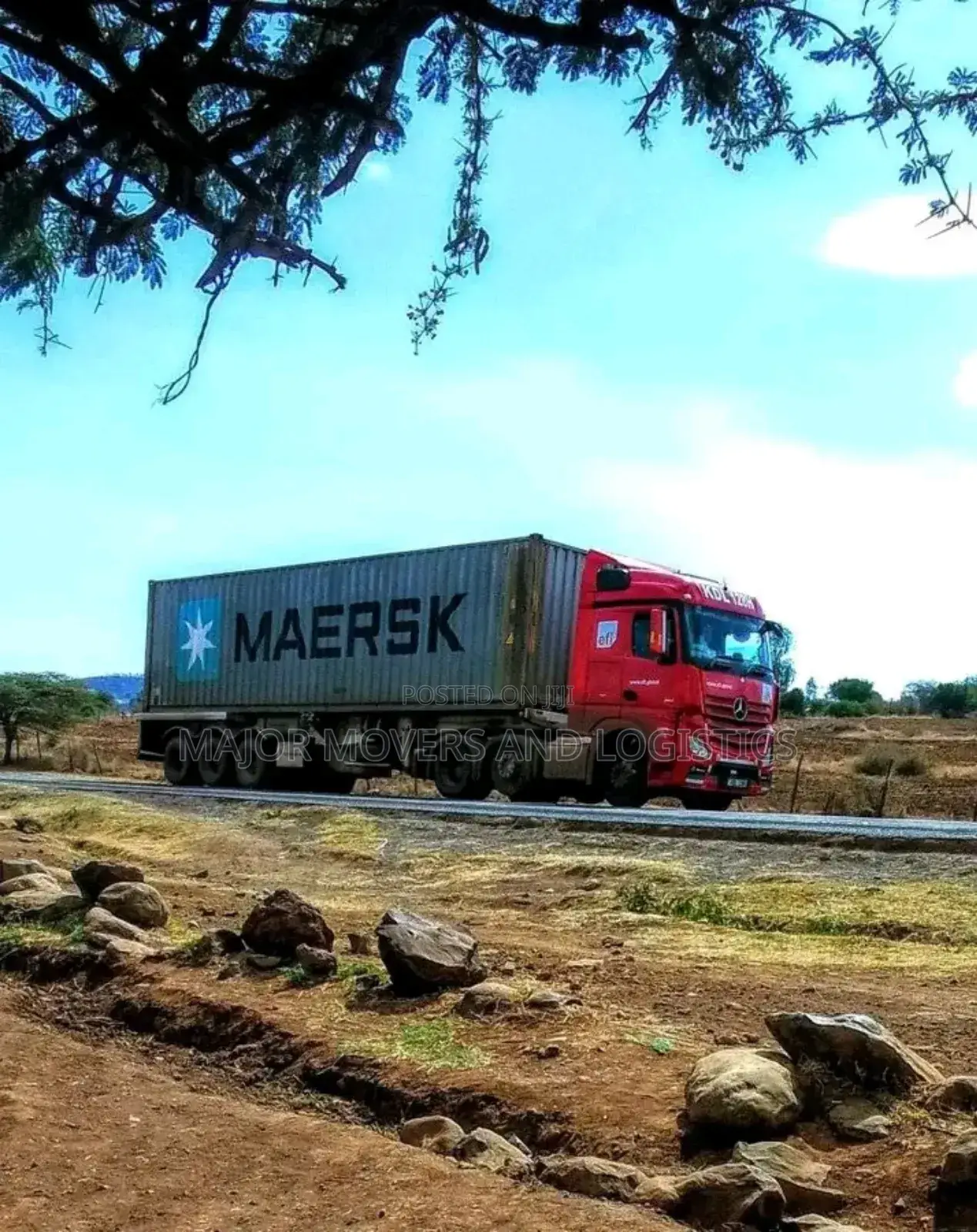 Transit Trailers Accessible for Hoisting and Logistics