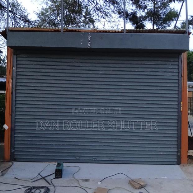 Automatic Roller Door With Backup Battery System - main view