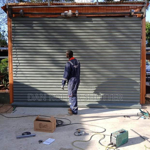 Automatic Roller Door With Backup Battery System - thumbnail 3
