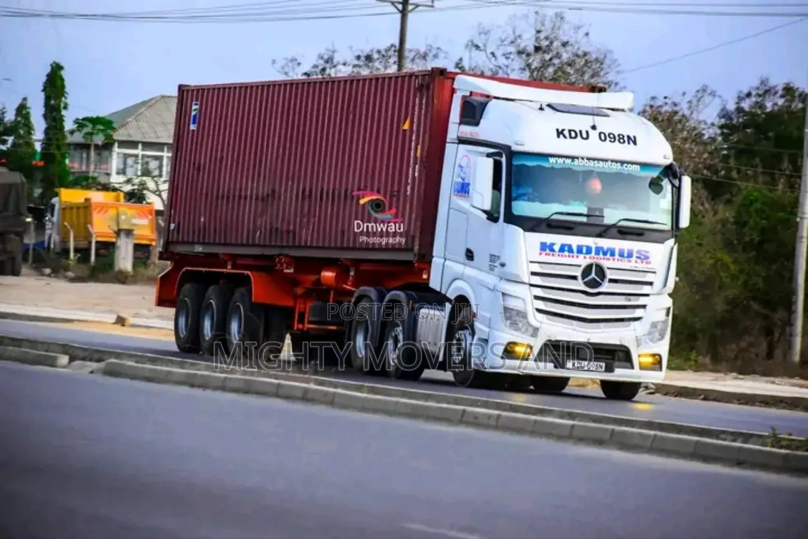 Trailers for Transport and Logistics Are Readily Available
