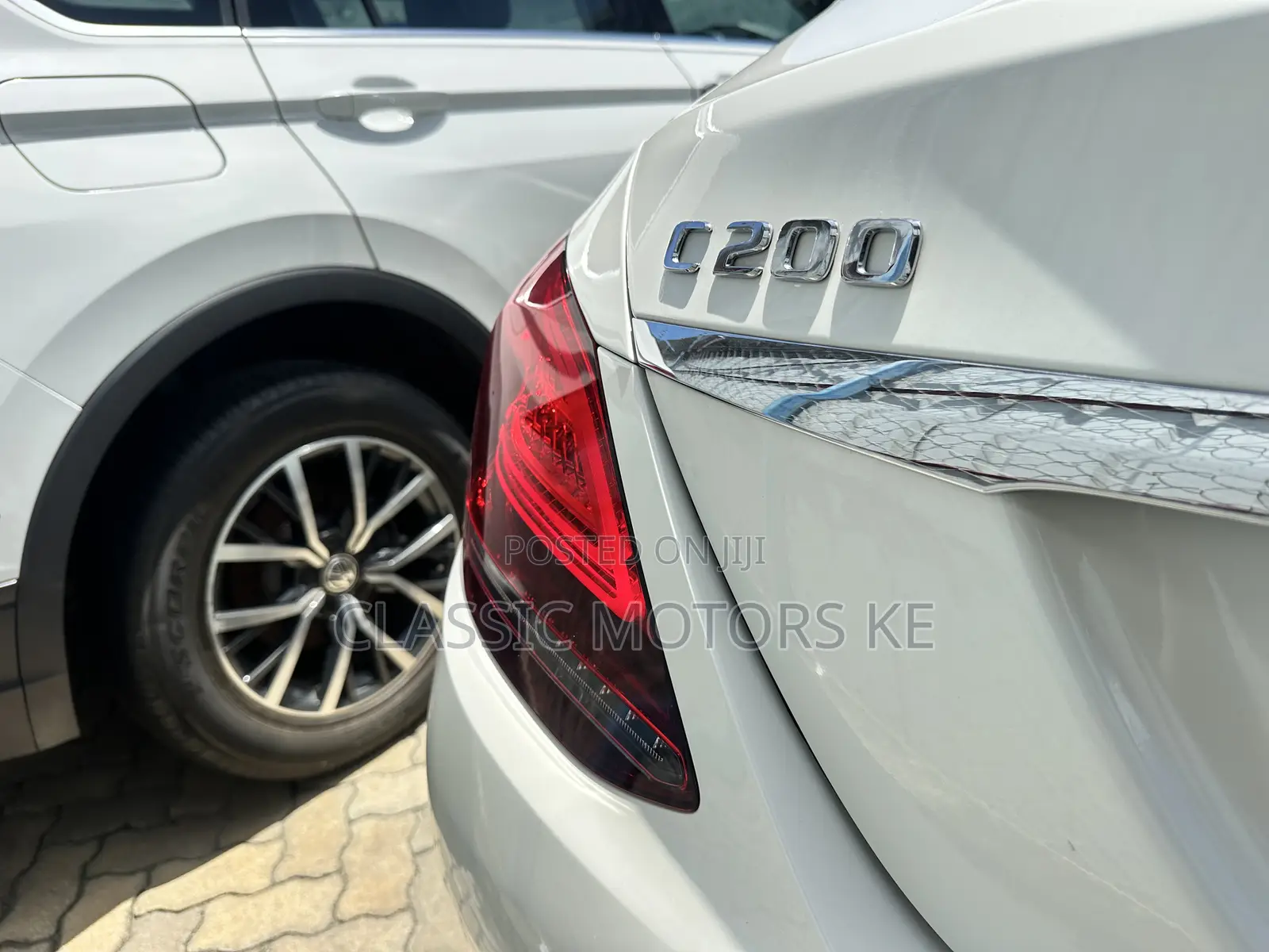 Mercedes-Benz C200 2019 White