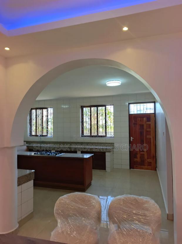 4bdrm Maisonette in Beachroad Nyali for rent - thumbnail 5