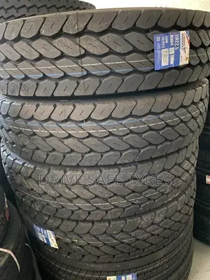 11 R 22.5 Brand New Tyre 18 Pr