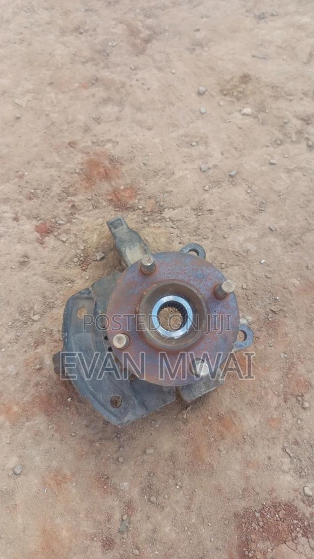 Nissan Note/March 2014 Front Hub - thumbnail 2