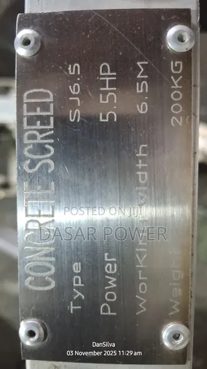 6.5m Screeding Machine With Honda Engine.