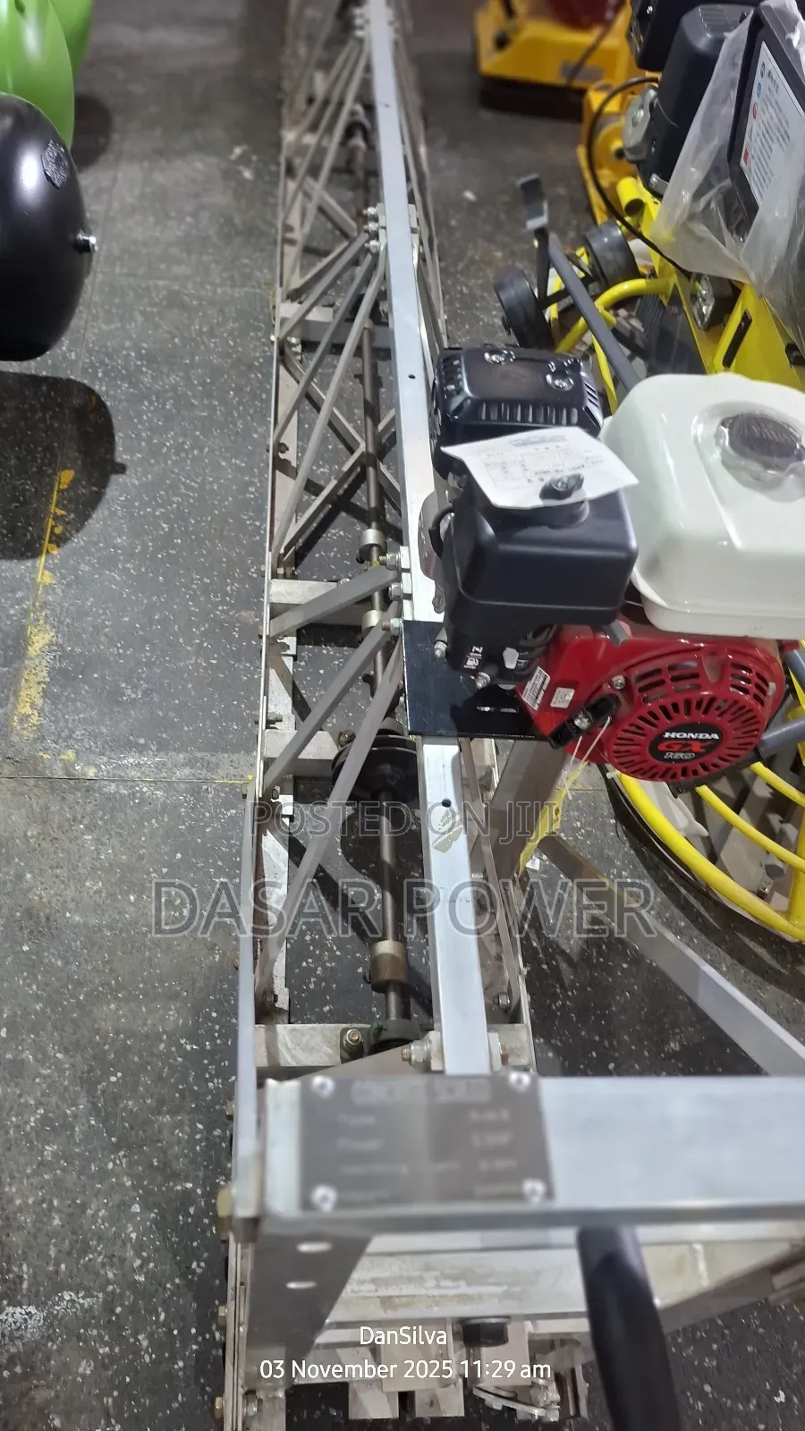 6.5m Screeding Machine With Honda Engine.